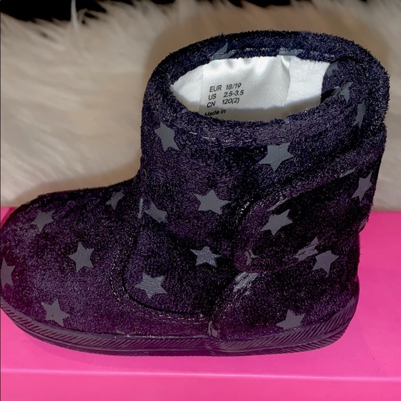 H&M Infant Sueded Fleece Lined Boots w/Stars Size 2.5-3.5 Black/Grey - Picture 2 of 6